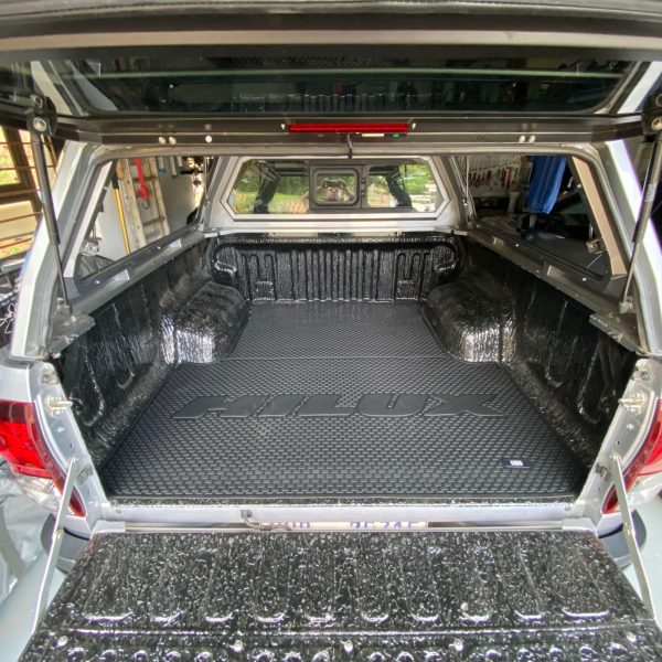 Toyota Hilux rubber mat set, Legend 50, Hilux GR, GD6 2015- ADDO - Image 7