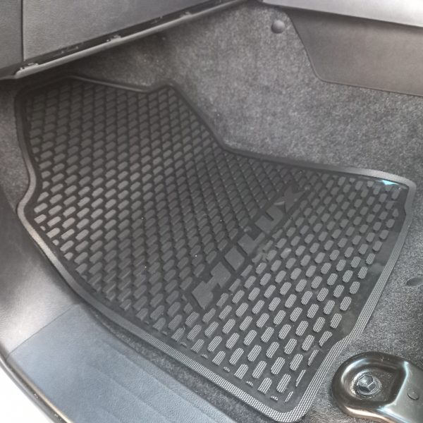Toyota Hilux rubber mat set, Legend 50, Hilux GR, GD6 2015- ADDO - Image 2