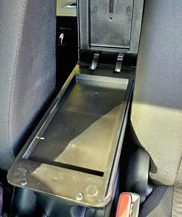 Suzuki Jimny Gen 4 Adjustable Armrest (With USB) 3 Door only - Image 3