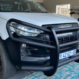 Isuzu Gen 7 2022- Bar Full Face Wrap Around Headlight & Valance Protection