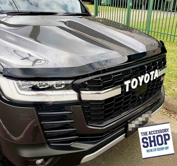 Toyota Landcruiser 300 Series Bonnet protecter (gloss black)