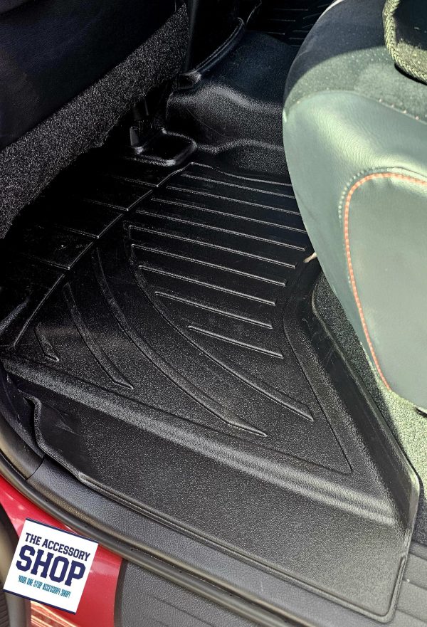 Toyota Hilux Rubber mat set Single or Double cab Moulded Revo 2016- - Image 3