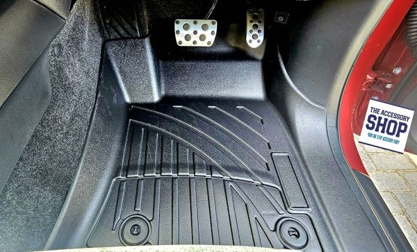 Toyota Hilux Rubber mat set Single or Double cab Moulded Revo 2016- - Image 8
