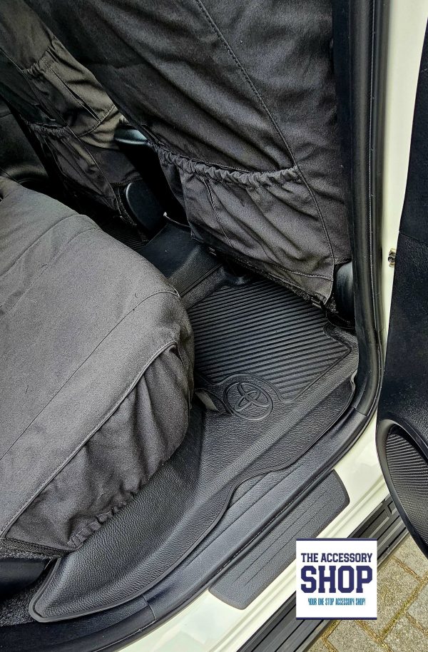 Toyota Hilux Rubber Moulded Mat set, Single, Double & Club cab (Heavy Duty) - Image 5