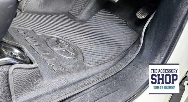Toyota Hilux Rubber Moulded Mat set, Single, Double & Club cab (Heavy Duty) - Image 10