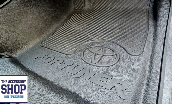Toyota Fortuner moulded mat set  Heavy Duty 2016- - Image 3