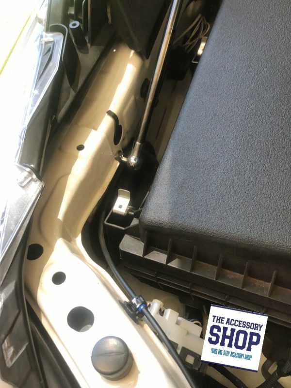 Toyota Hilux  2016- GD6 Bonnet Stay / Shocks Kit - Image 9