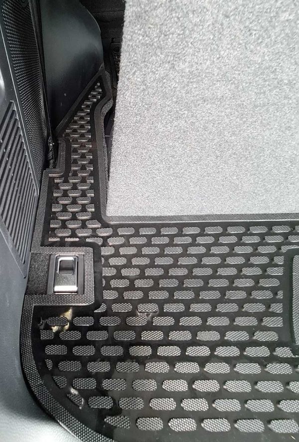 Toyota Land Cruiser 300 Series Full Set - Image 12