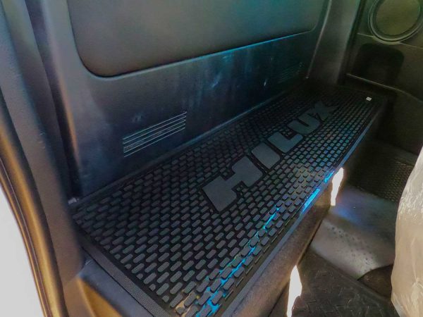 Toyota Hilux GD6 Extra Cab Interior Set - Image 5