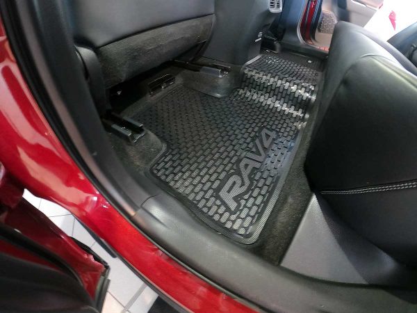 Toyota Rav 4 Full Set - Image 7