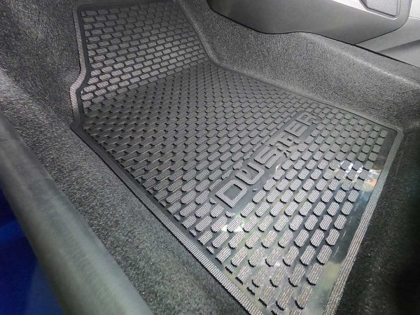 Renault Duster Full Set - Image 5