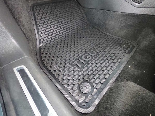 Volkswagen Tiguan Interior Set - Image 4