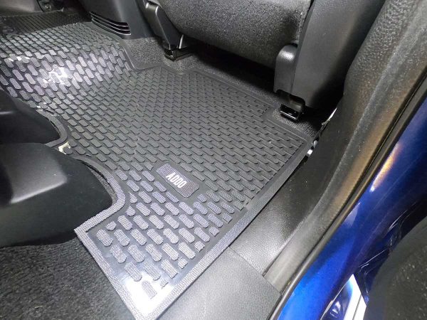 Isuzu MU-X Full Set - Image 9