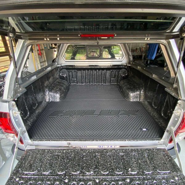 Toyota Hilux GD6 Bin Liner Double cab - Image 3