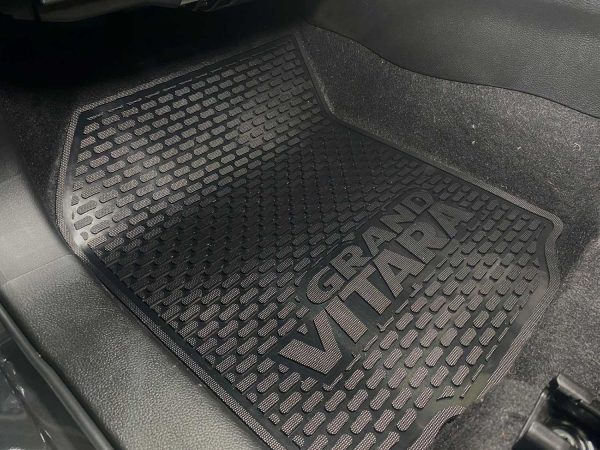 Suzuki Grand Vitara Full Set - Image 6