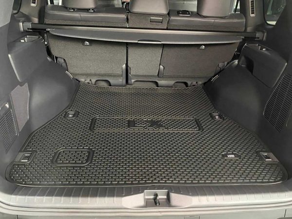 Lexus LX 500/600 (5 Seater) Full Set - Image 3