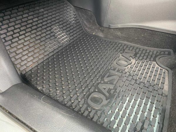 Nissan Qashqai Full Set - Image 4