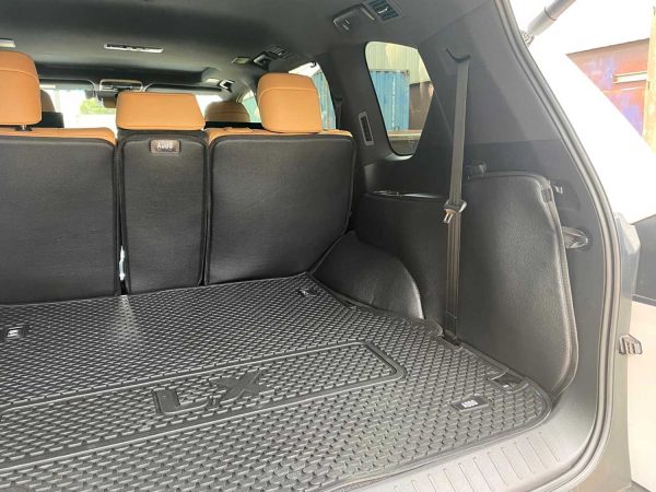 Lexus LX500/600 Boot Side Wall Protection - Image 4