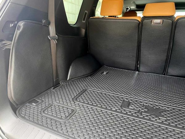 Lexus LX500/600 Boot Side Wall Protection - Image 5