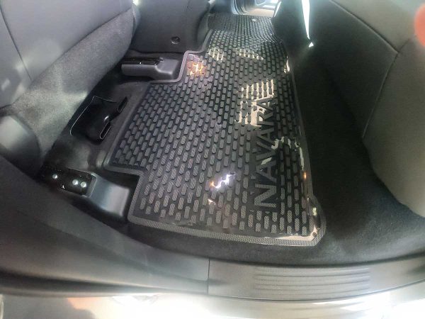 Nissan Navara Full Set - Image 3