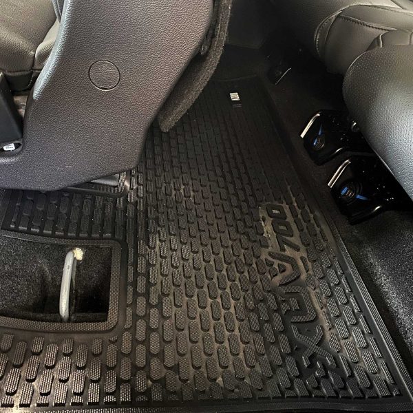 XUV700 7 Seater Full Set - Image 3